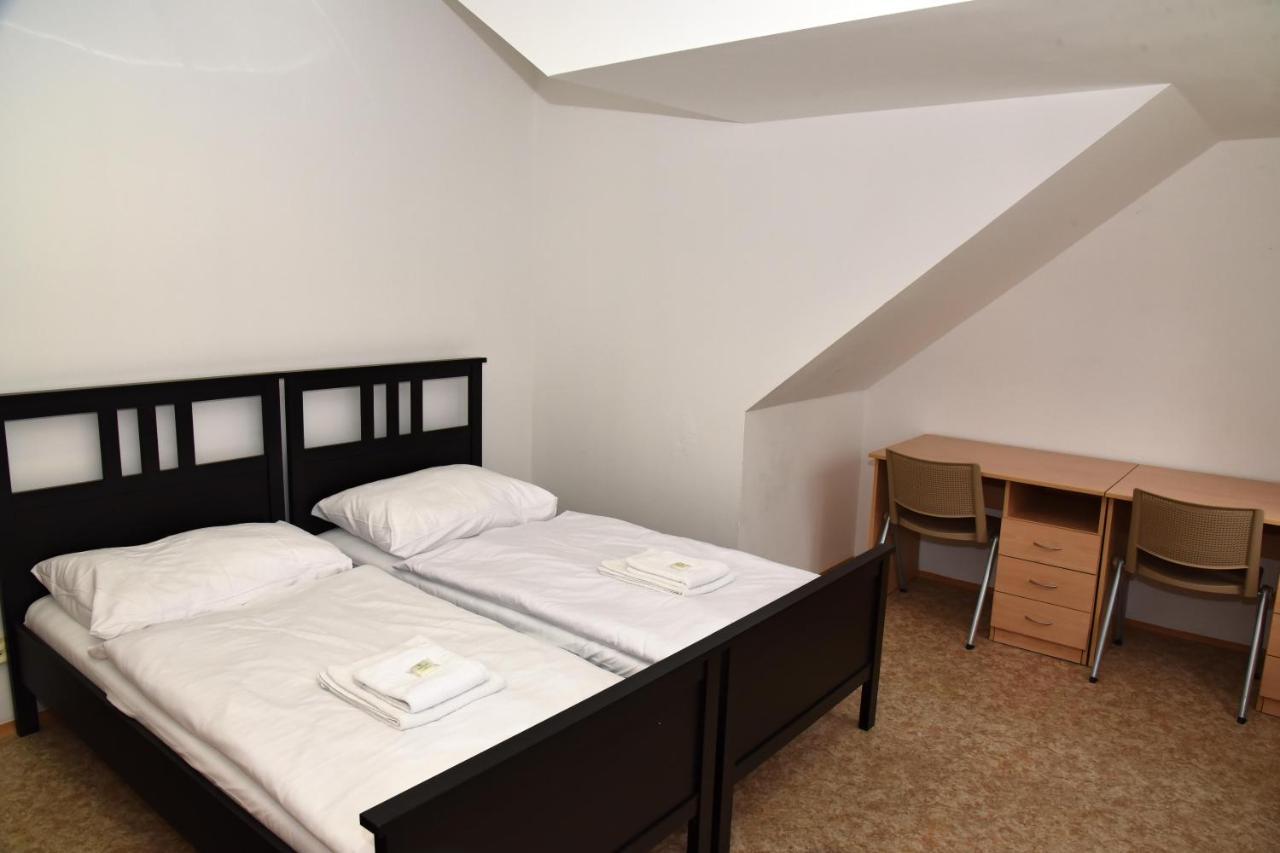 Zamek Racice Hotel Exterior foto